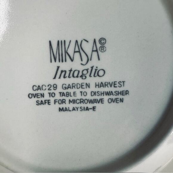 Mikasa Garden Harvest 6 Large Rim Soup Bowl Intaglio, Fruit & Leaves On Rim, VTG - Picture 3 of 12